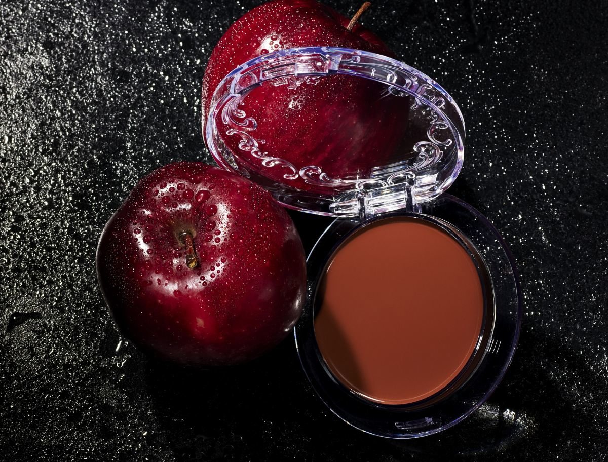 Good Apple Foundation - Full Coverage, Fresh Finish
