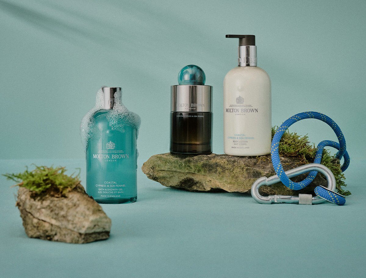 CLEANSE. WEAR. LIVE.