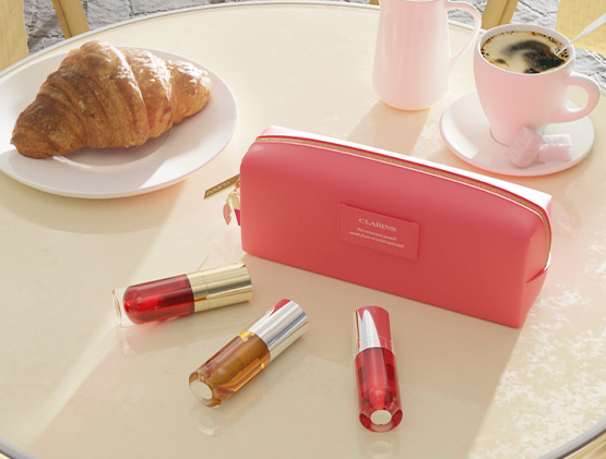 The Lip Oils THE Clarins Icon