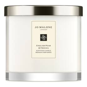 English Pear & Freesia Deluxe Candle 600g