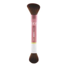 The Duo Cheek Brush