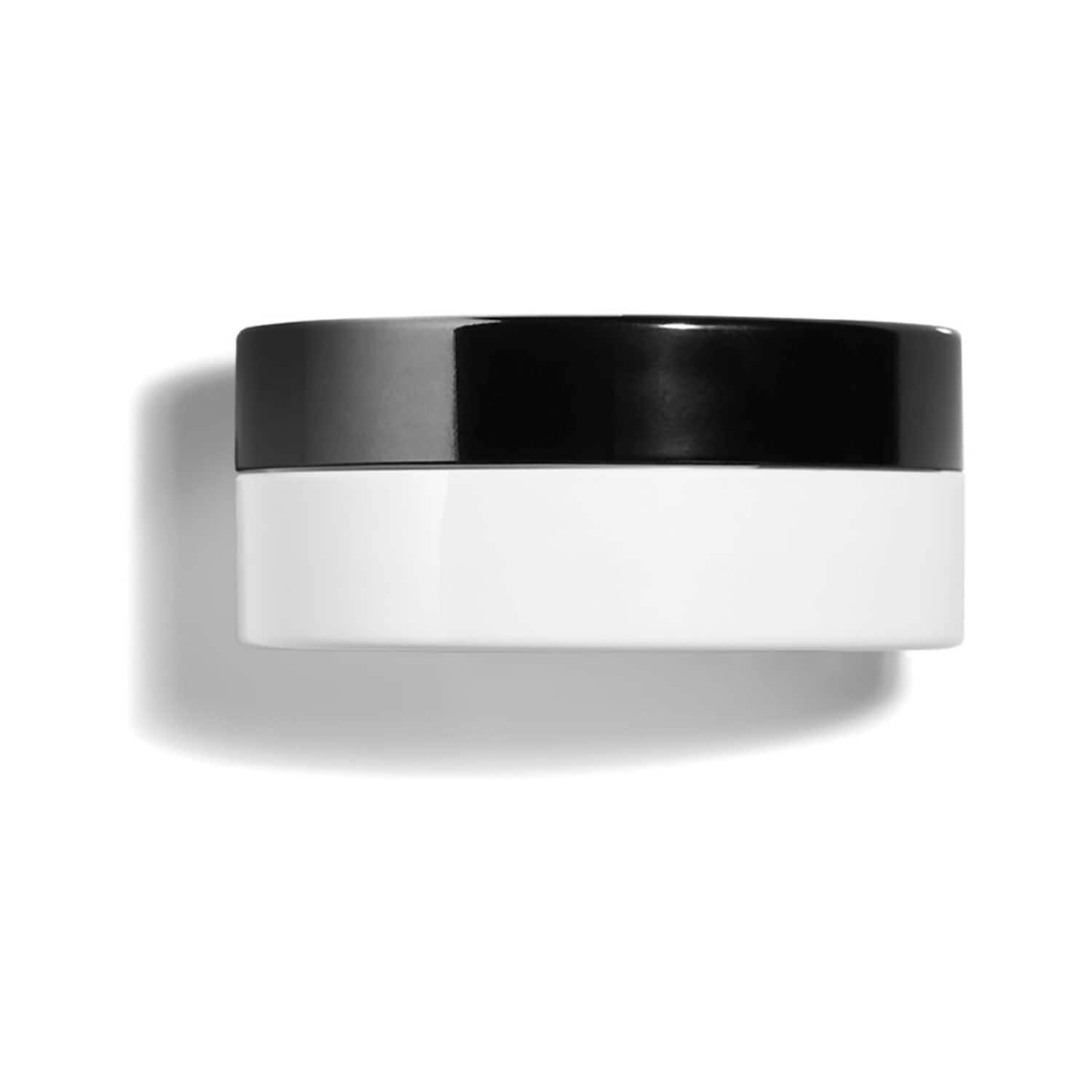 Chanel  Hydra Beauty Nutrition Nourishing Lip Care - Balm - Image 3