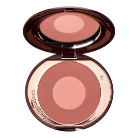 Cheek to chic - Blush