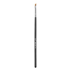 E06 Winged Liner Brush - Eyeliner Brush E06