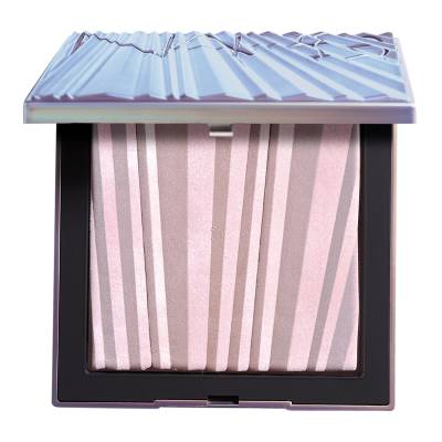 Aura Illuminating Face & Body Powder 13g