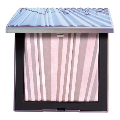 Aura Illuminating Face & Body Powder 13g