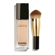 CHANEL SUBLIMAGE L'ESSENCE DE TEINT  Ultimate Radiance-Generating Serum Foundation 40ml