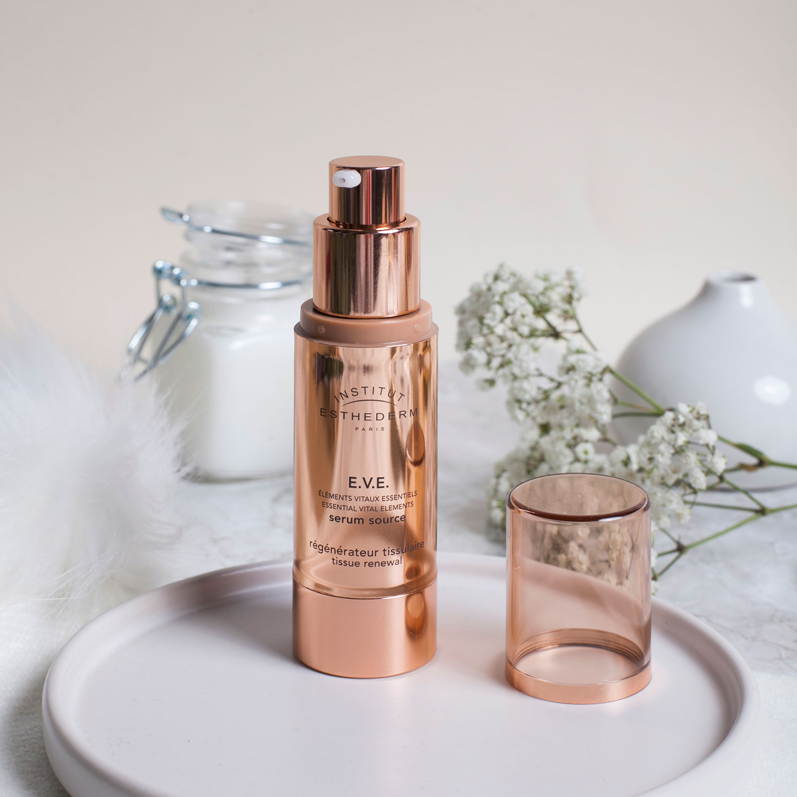 Institut Esthederm Eve Regenerating Face Serum 30Ml